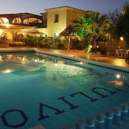 Hotel L'Ulivo Girasole Kültér fotó
