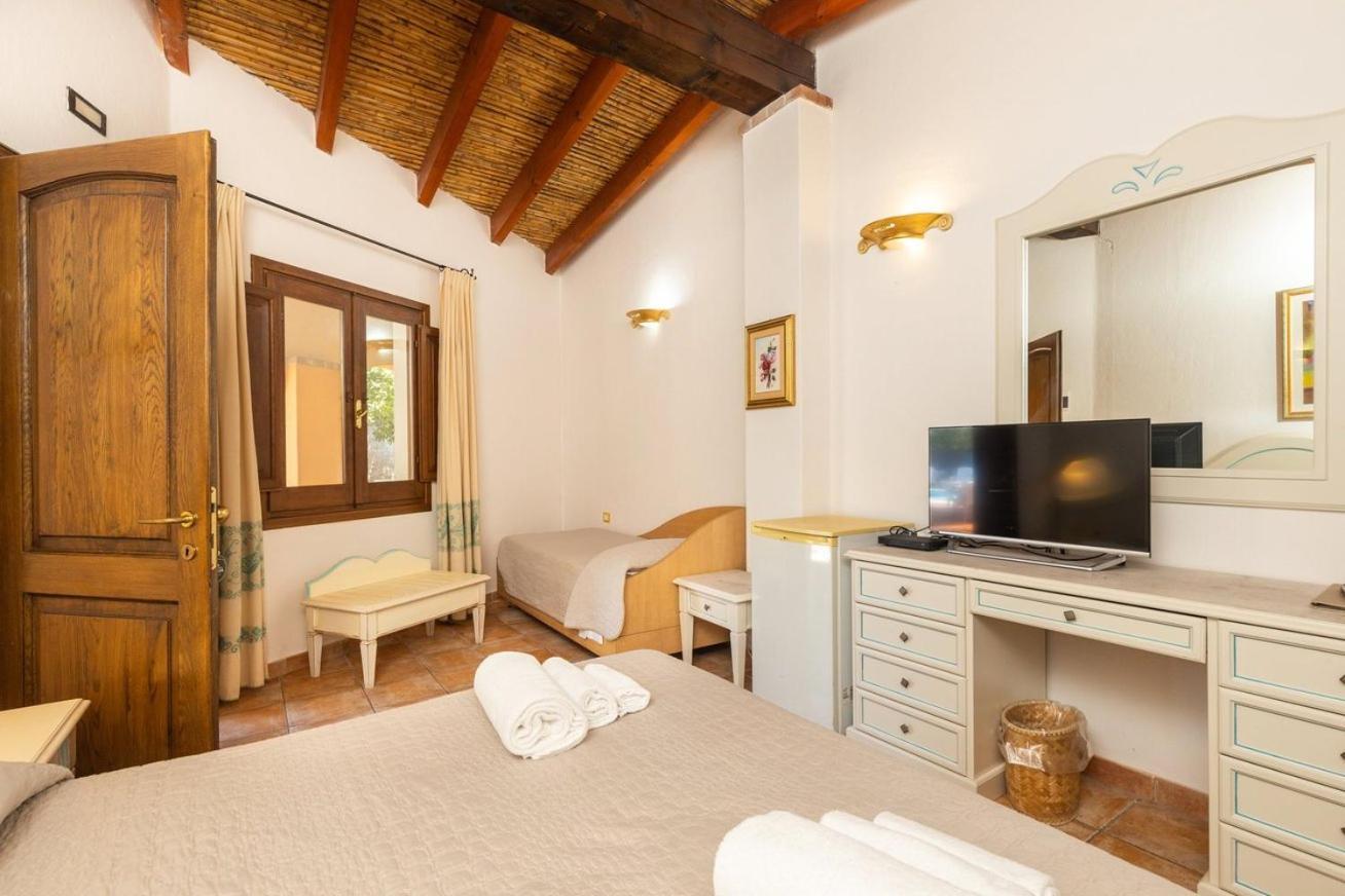 Hotel L'Ulivo Girasole Kültér fotó