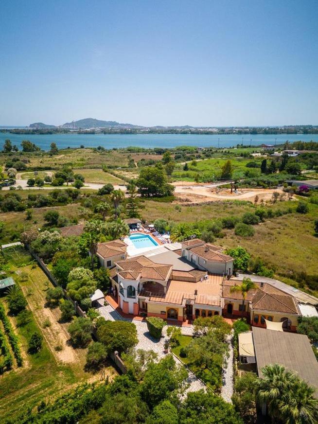 Hotel L'Ulivo Girasole Kültér fotó