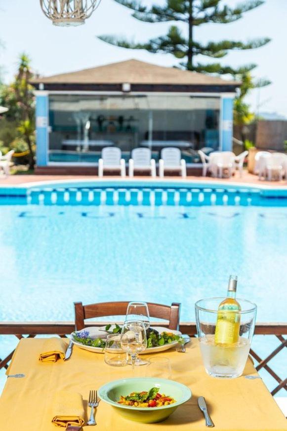 Hotel L'Ulivo Girasole Kültér fotó