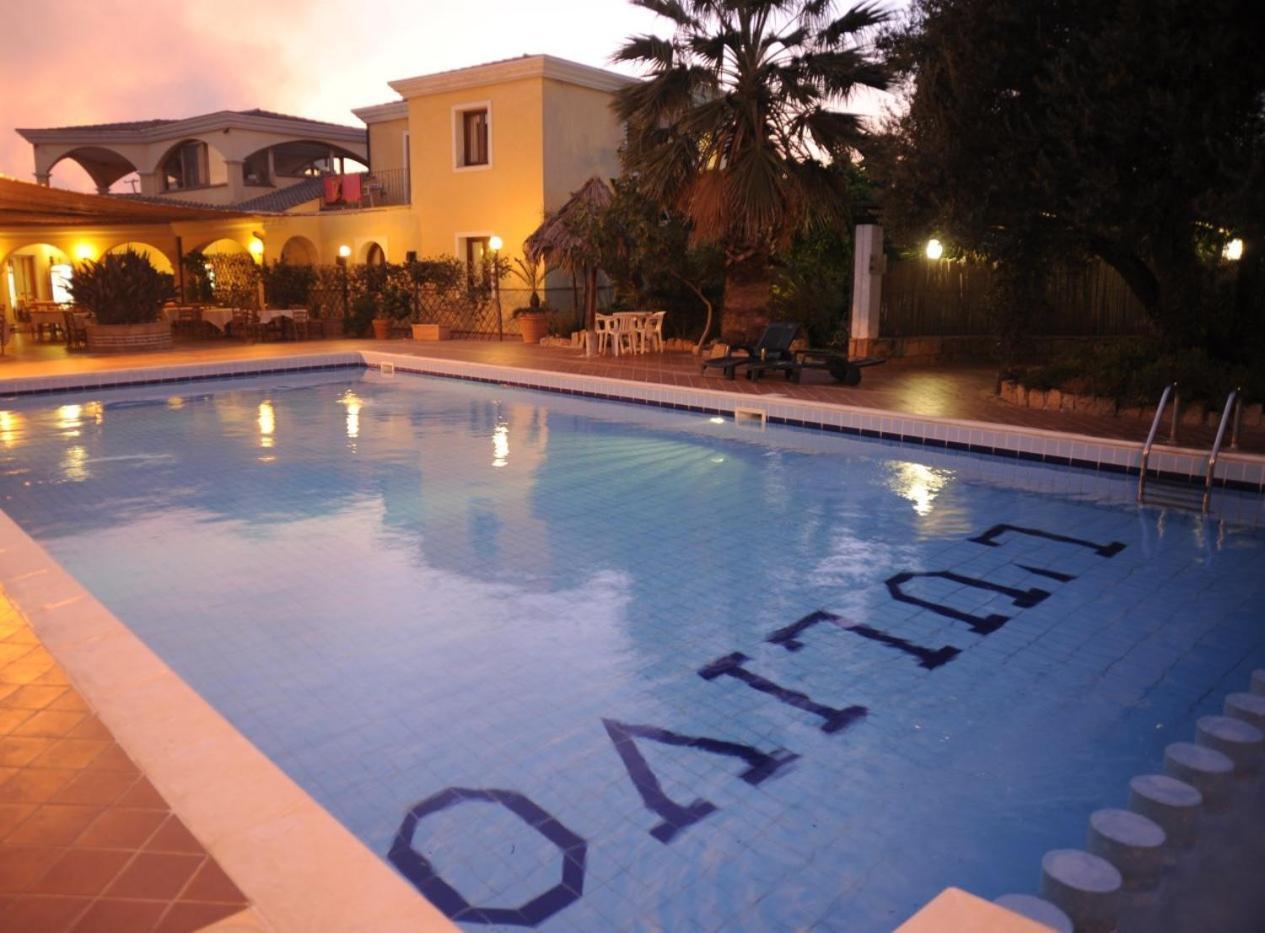 Hotel L'Ulivo Girasole Kültér fotó